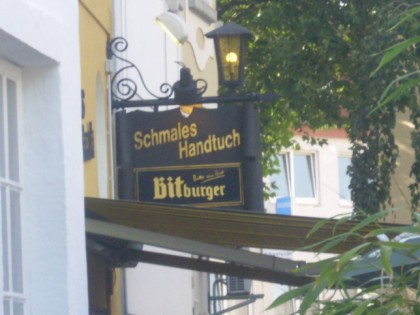 Foto: Schmales Handbuch
